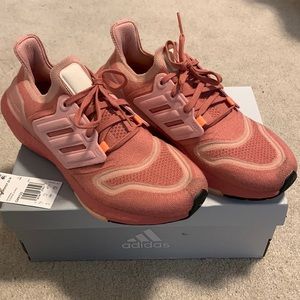 Adidas Ultraboost 22 W